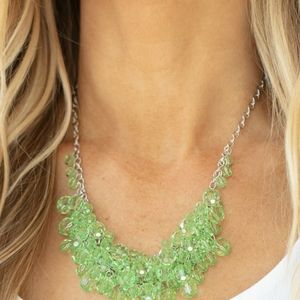 Beautiful Green Beaded Glass Necklace. Earrings included!